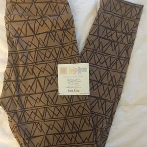 LuLaRoe Brown Leggings - Geometric Print
